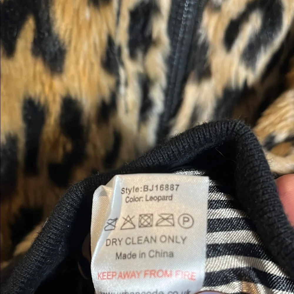 urbancode London Leopard Print Faux Fur Jacket - Picture 7 of 7